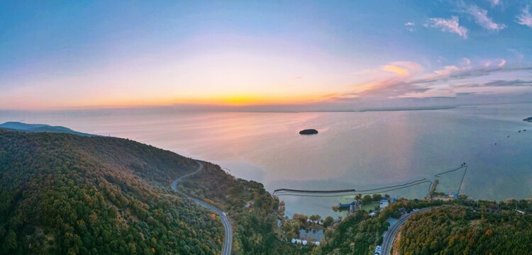 无锡滨湖：湖光潋滟映山色 醉美风景入画来