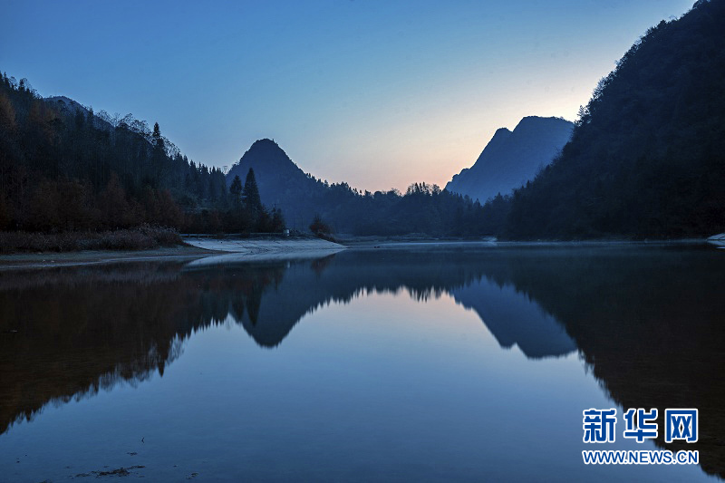 湖北恩施：初冬湿地美景醉人