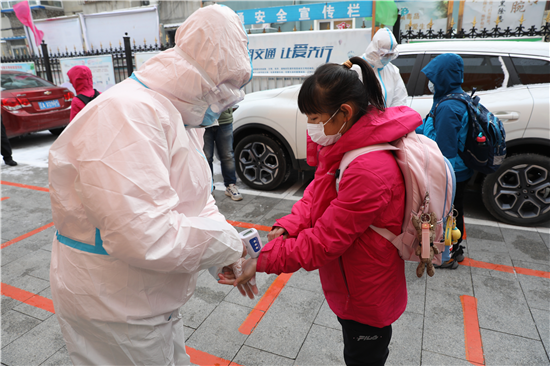 未雨绸缪保安全 沈阳大东区教育局开展新冠肺炎疫情防控应急演练_fororder_图片4