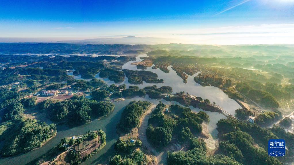 重庆南川：黎香湖冬景美如画