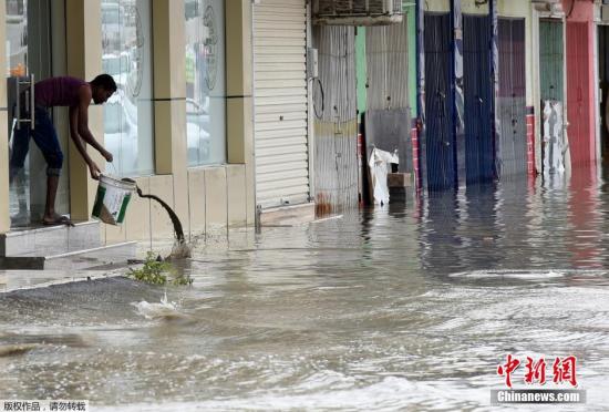 强烈暴风雨侵袭中东地区 致沙特也门40余人遇难