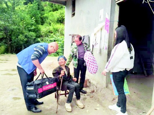 （社会）深入基层“包片包县”　践行初心担当使命 ——省住房城乡建设厅扎实推进“不忘初心、牢记使命”主题教育