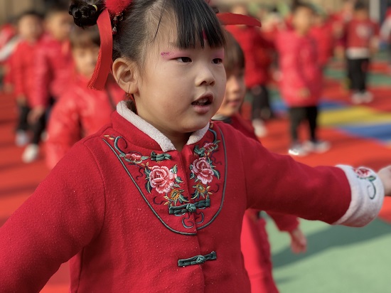 无锡市新吴区美新幼儿园红红火火迎新年 福娃乐淘淘