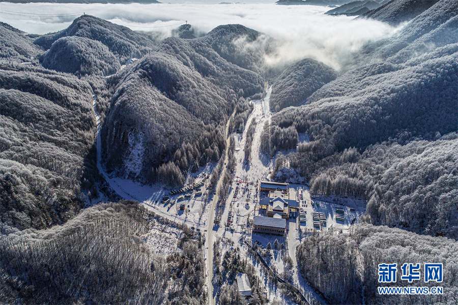 大片来袭！神农架迎来冰雪世界