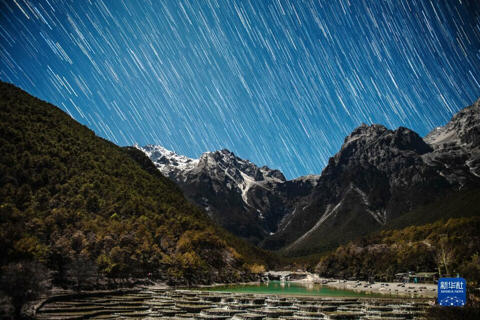 一起来看双子座流星雨