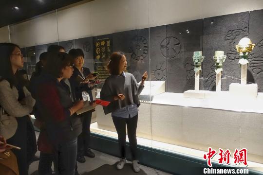 三星堆金沙遗址展大连开展 揭古蜀王国神秘面纱