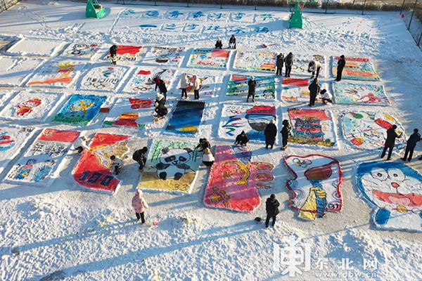 寒冬青春冰雪运动 共燃冬奥梦