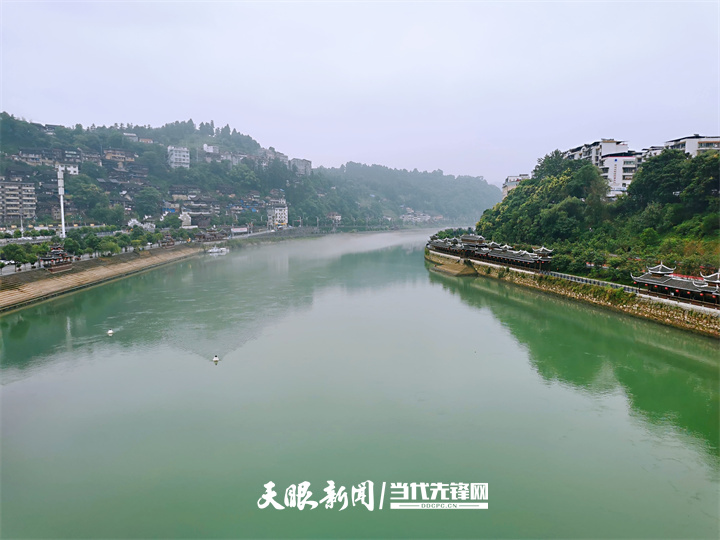 （中首）贵州持续打造国家级“生态名片” 饱蘸绿意绘山河