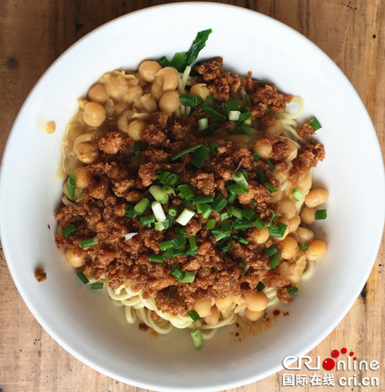 已过审【食在重庆　标题摘要】用山泉水做的小面——牛角沱巷巷面亮相重庆渝北