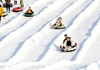 携手迎冬奥 一起向未来 元旦期间河北省再掀冰雪热