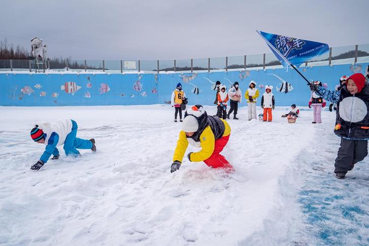 激情龙江 助力冬奥 滑雪正当少年时！ 《滑雪吧！少年》引领中国冰雪旅游新风尚