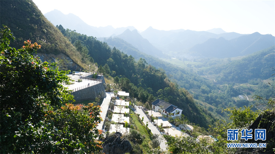 山水深处好人家 瑶乡风景美如画