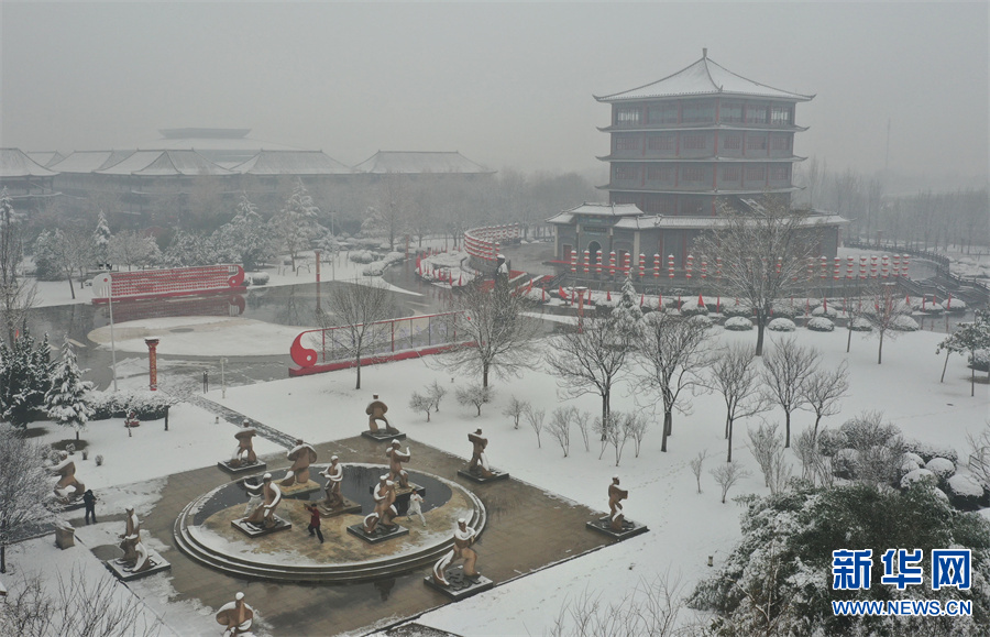 河南温县：雪后陈家沟