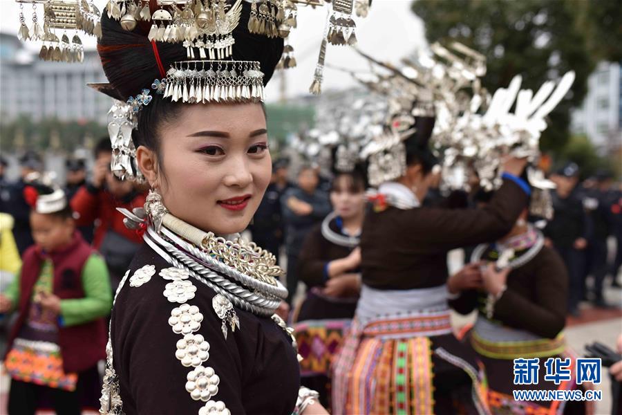 贵州丹寨：祭尤节上的多彩苗族盛装