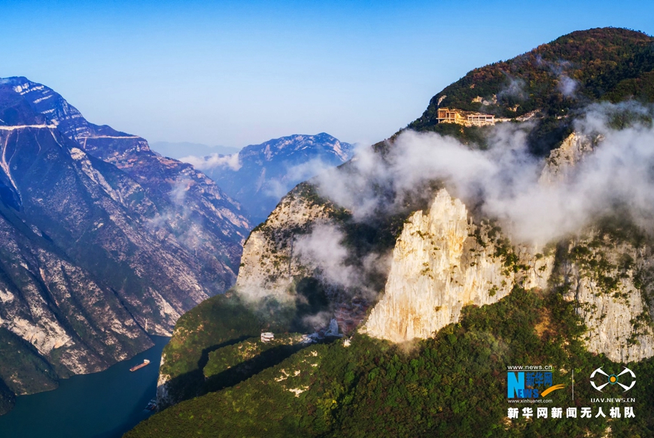 【渝情渝景】巫峡神女峰 三峡云雾化作唯美面纱