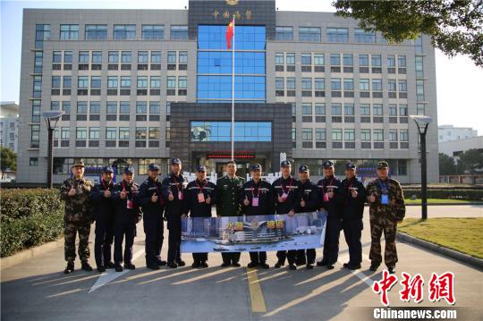 香港水警学员到浙江海警交流观摩 增进双方友谊