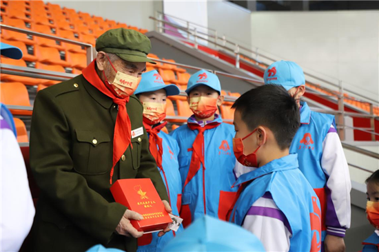 落实“双减”政策 沈阳市和平区启动“一十百”红色少年志愿服务同心圆活动_fororder_1