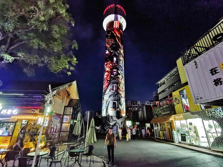 绿城夜游何处去 穿越古今赏美景