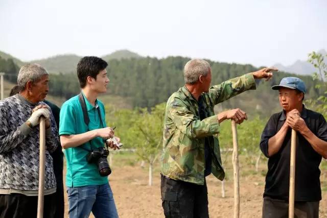 把新闻写在大地上——“治国理政河北新实践”网络媒体“走转改”活动综述