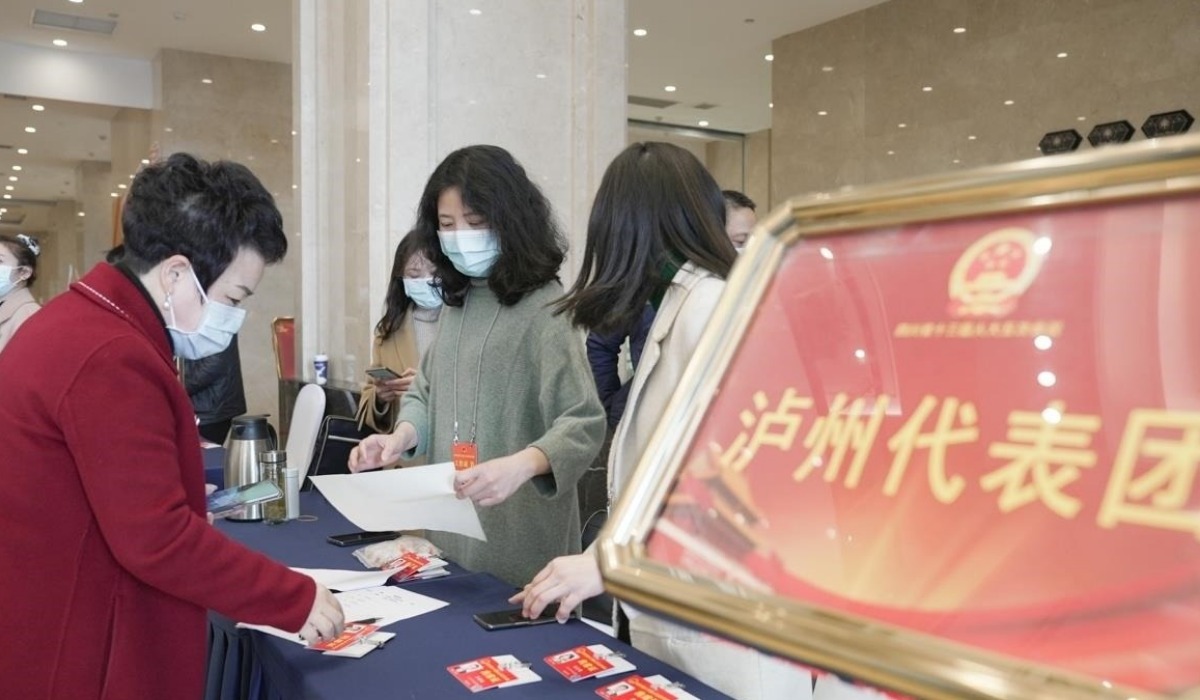 （转载）省人大代表陆续报到，四川进入“两会”时间