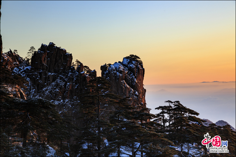 雪霁黄山：弥天云母帐 匝地水晶栊