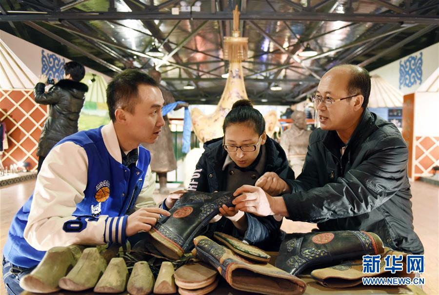 呼和浩特市非遗传习体验馆开馆