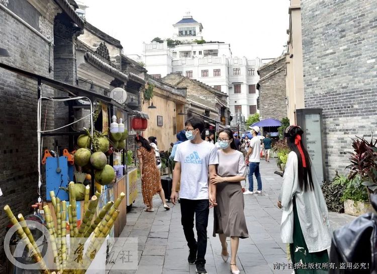 南宁：让文明旅游为城市风景添彩