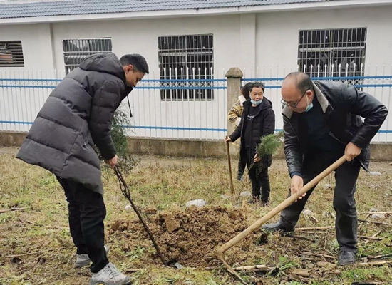 （供稿）安顺关岭举行2022年义务植树活动_fororder_关岭1