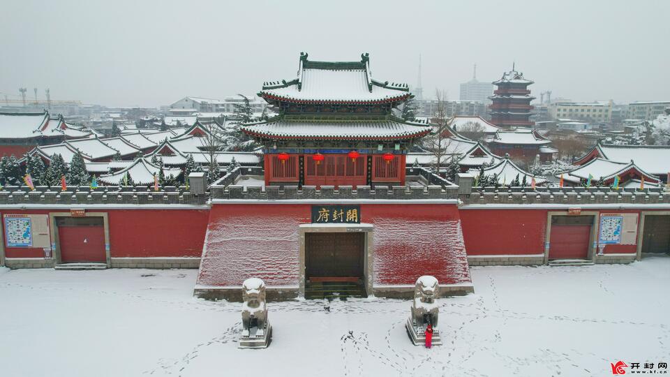 航拍开封雪后美景