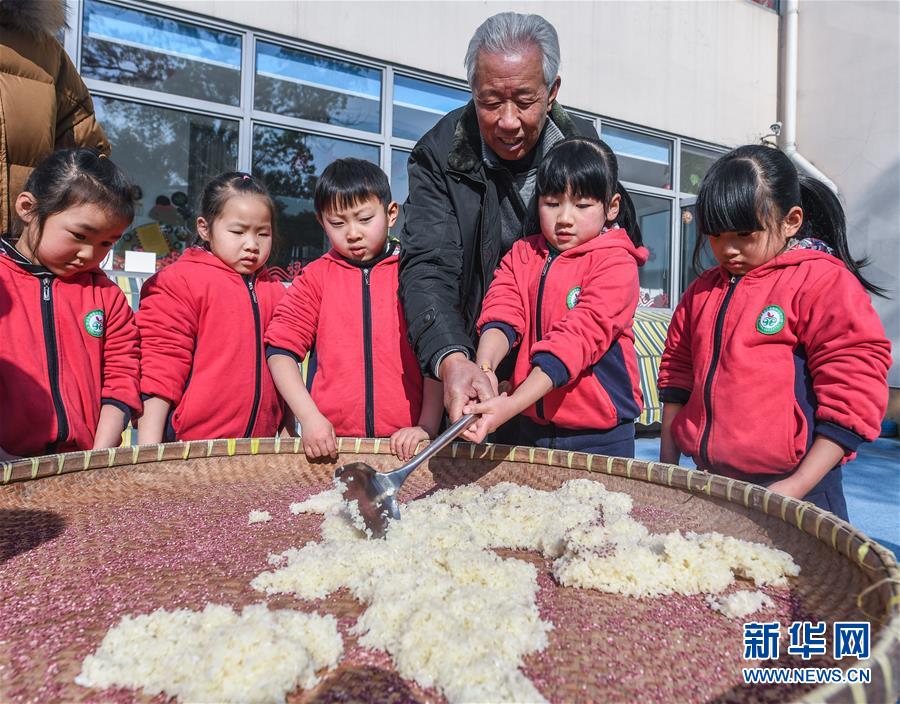 传统民俗迎“冬至”