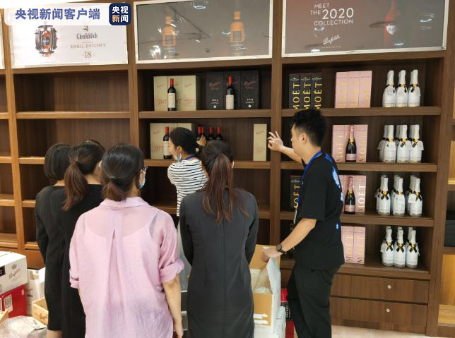 海南：离岛免税新政7月1日实施 免税店连夜上新品