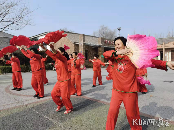 邯郸馆陶：“小黄瓜”助力乡村振兴