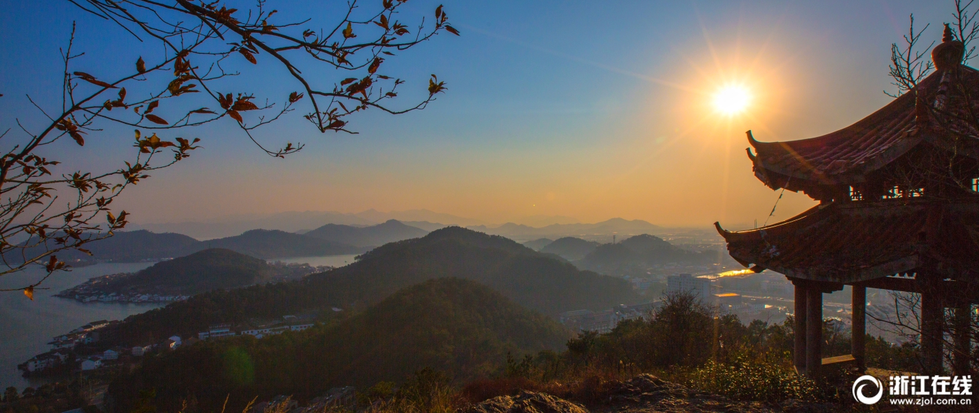 宁波：东钱湖美景 群山环抱风光旖旎