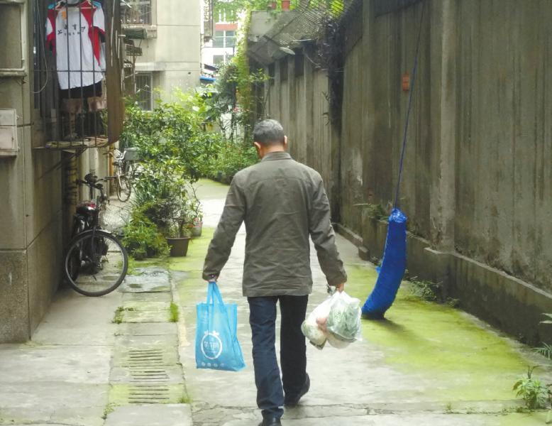 成都“高考小区”1年租金数万 6成住户陪考(图)