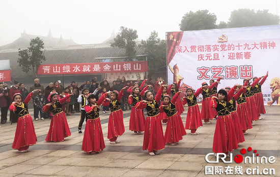 已过审【区县联动】潼南塘坝镇：庆元旦迎新春文艺演出进社区【区县联动　列表】潼南塘坝镇：迎新春文艺演出进社区