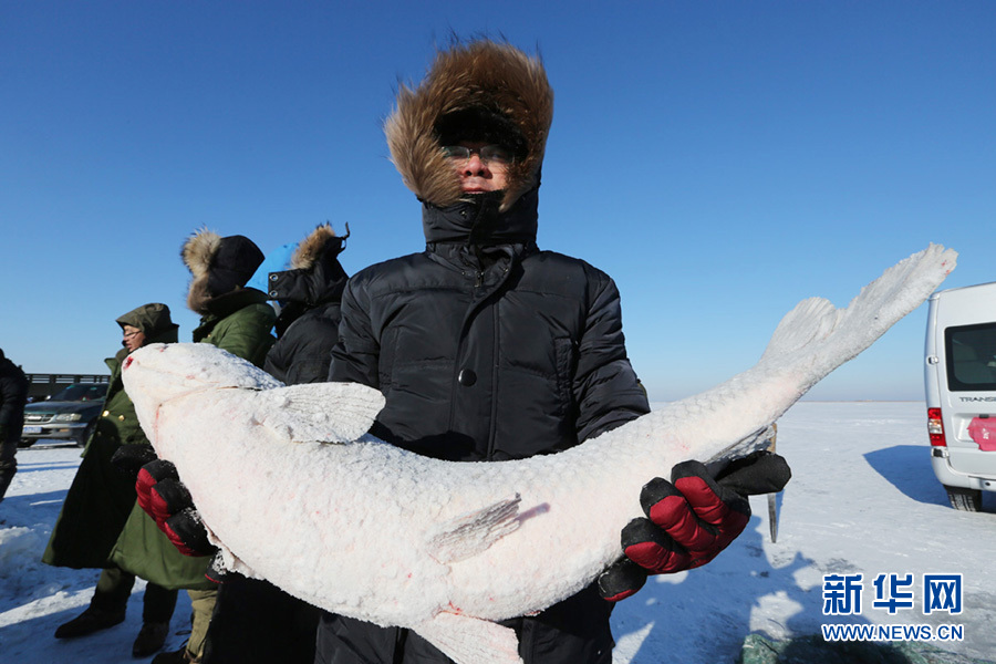 吉林镇赉 “展冰雪文化 秀渔猎风采”