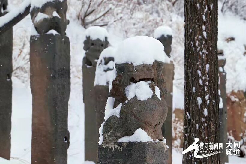 春雪 妆扮出别样的云冈美！