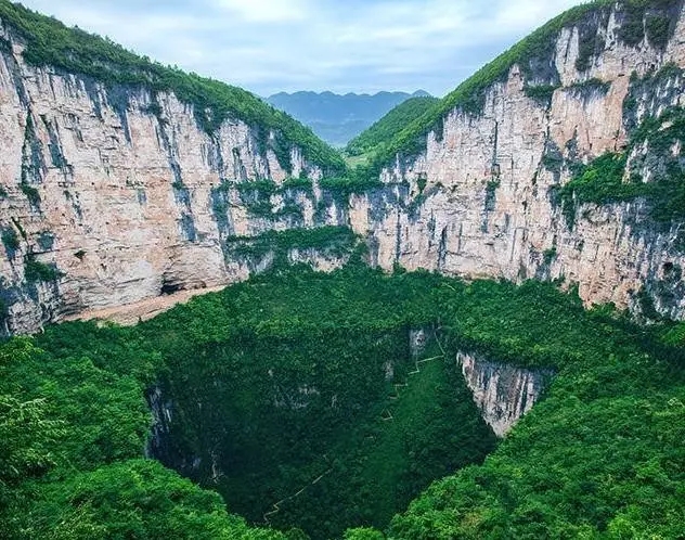 【焦点图】重庆　一座魔幻的"网红"旅游城市