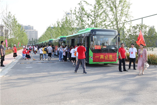 【B】河南宝丰：高考学子“乘风破浪” 多方合力“硬核护航”