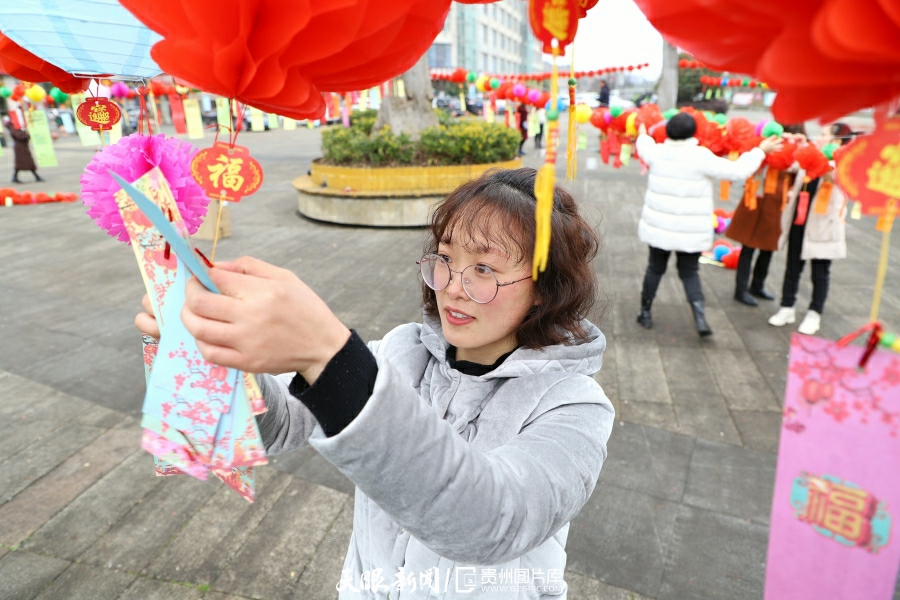 贵州：红红火火 多彩民俗闹元宵