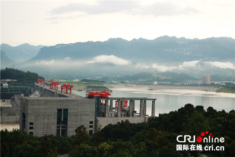 【湖北】【CRI原创】高峡出平湖：宜昌三峡坝区风景如画