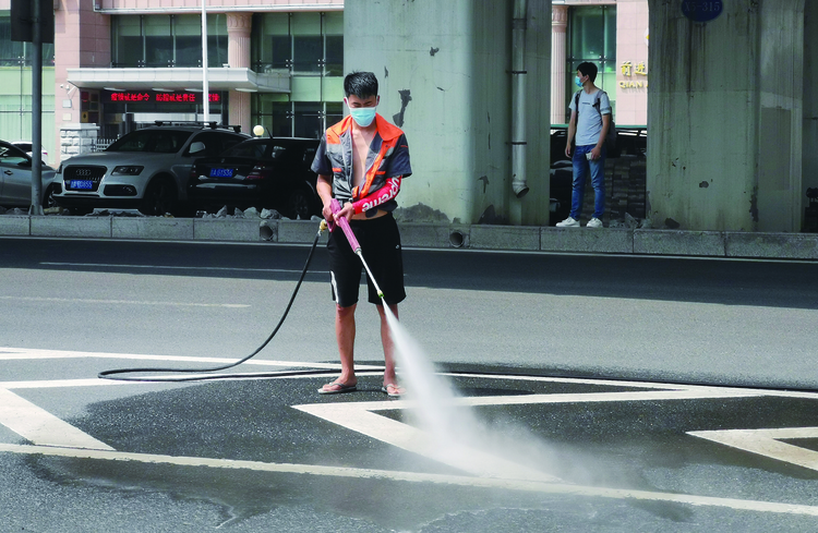 外增“颜值” 内提“气质”——长春市城市管理系统推进爱国卫生运动侧记