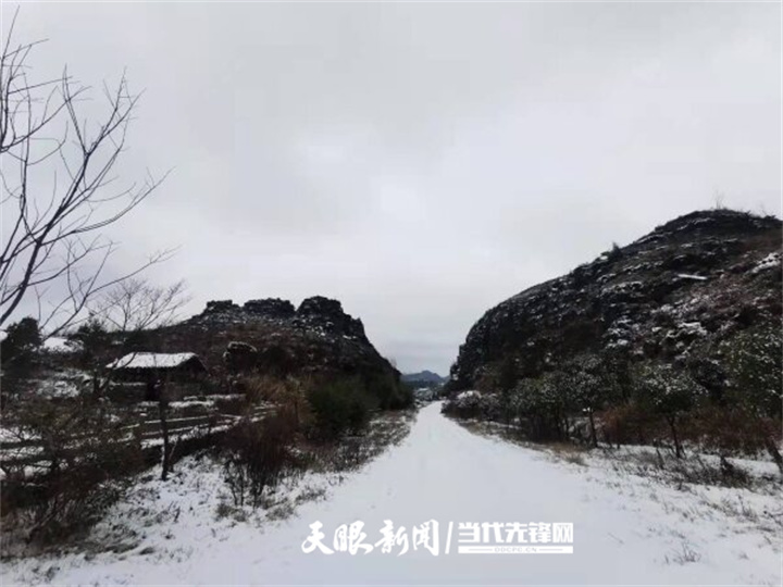 花溪高坡：梯田雪景美如画