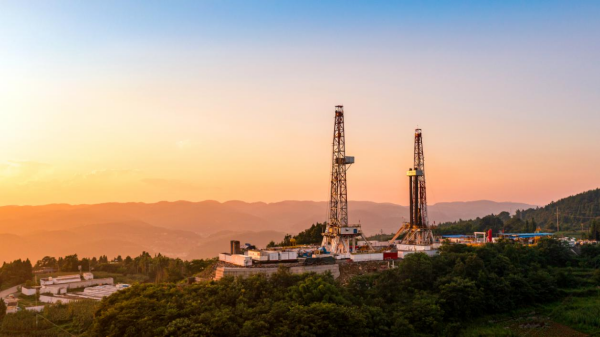 【原创】重庆涪陵页岩气田最大规模电驱压裂施工圆满成功_fororder_图片3(1)