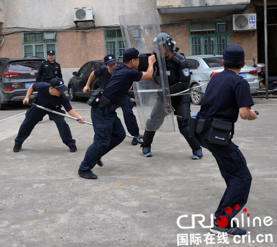 【八桂大地-河池】广西环江：五查五整顿树警风