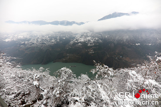 已过审【行游巴渝 图文】巫山县新年降首场大雪 壮美雪景怡人