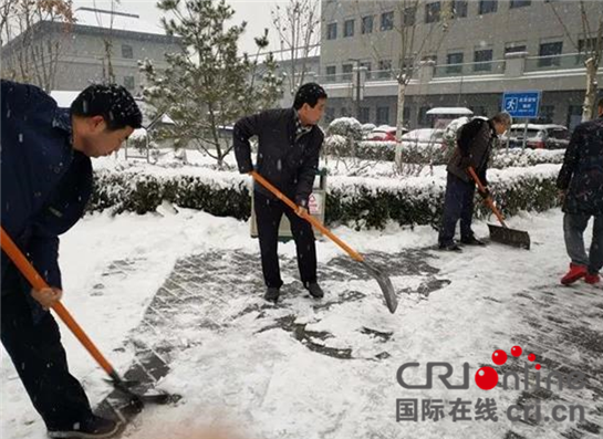 用汗水融化冰雪 西安市中医医院为患者提供便捷通畅的就医保障_fororder_123456