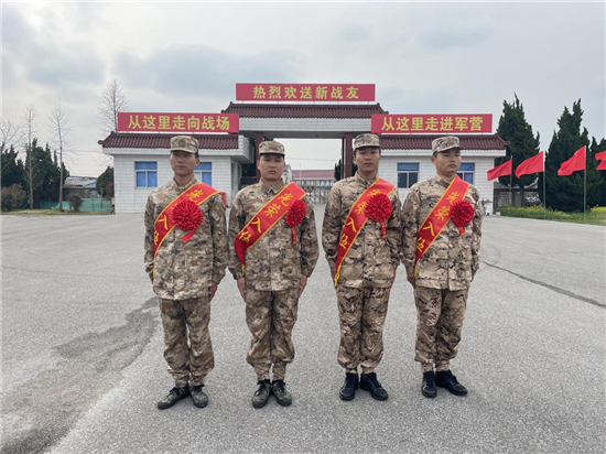 扬帆起航踏征程 西亭男儿铸军魂_fororder_图片1_副本