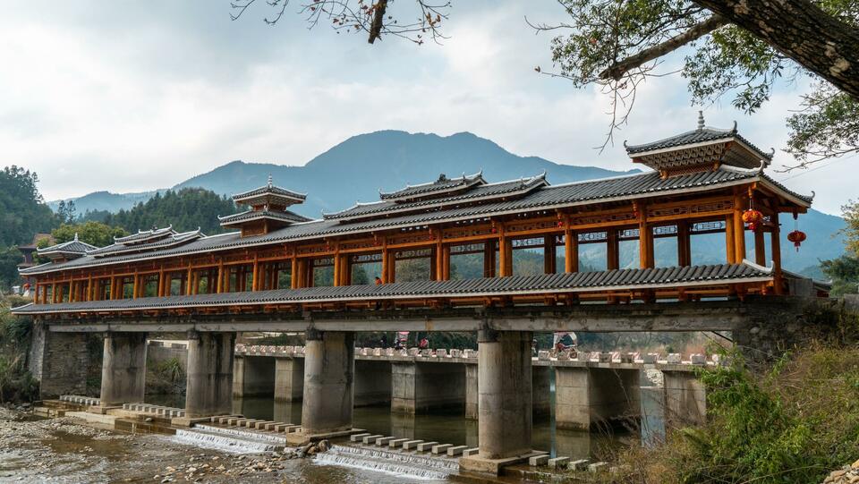 广西融水：昔日“山旮旯”今日“特色村”