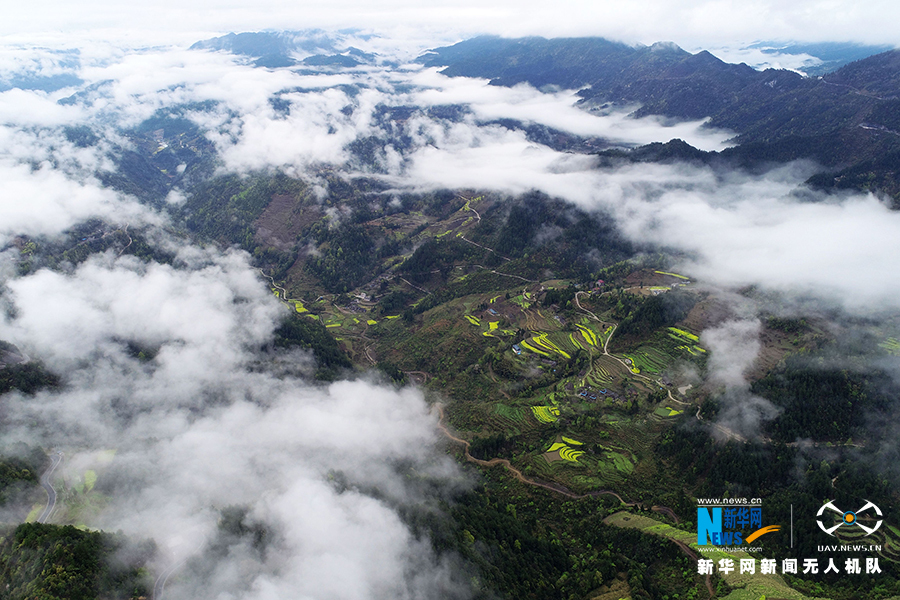 【城市远洋】重庆武陵山区：雨后云起 山乡如画